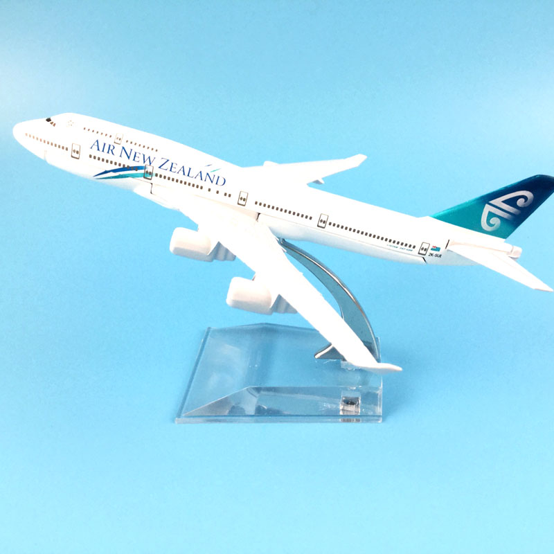 AIR NEW ZEALAND Airlines 747 1 - Kids Toys New Zealand のレビューと価格