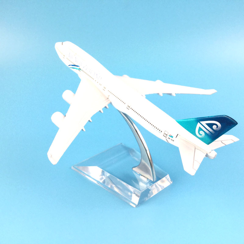 AIR NEW ZEALAND Airlines 747 1 - Kids Toys New Zealand のレビューと価格