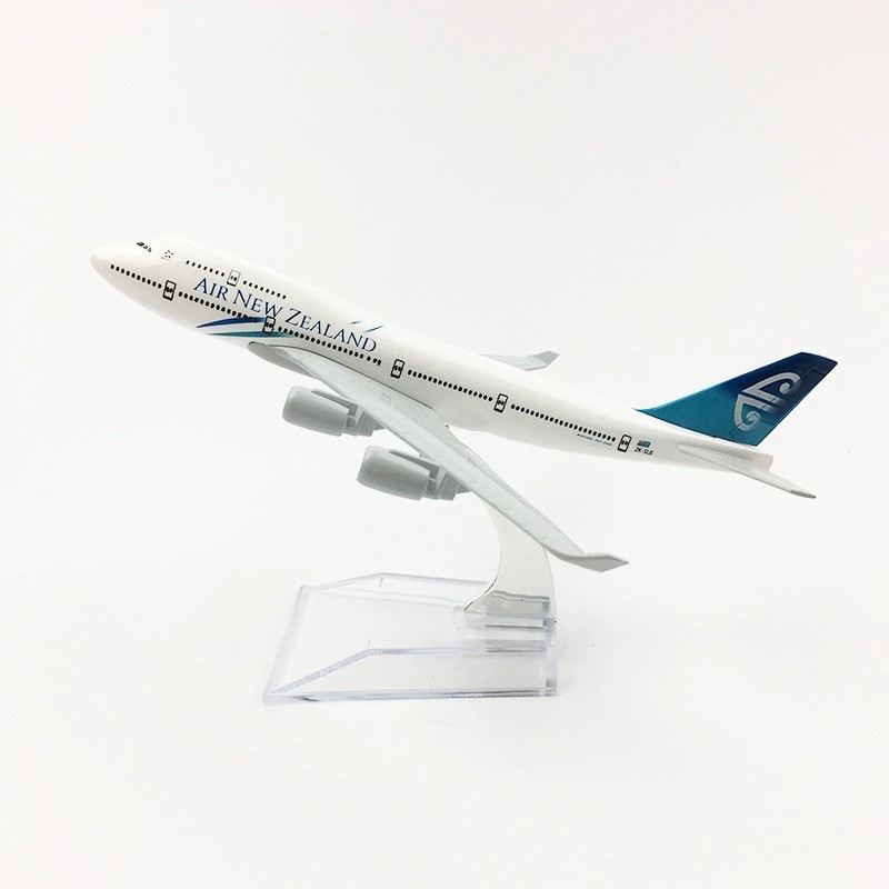 Airplane Model Toy 16cm New Ze - Kids Toys New Zealand のレビューと価格