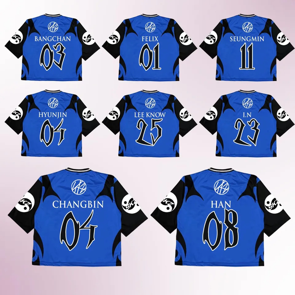 Y2K Black Blue Patchwork Stray - Kids Toys Logo のレビューと価格